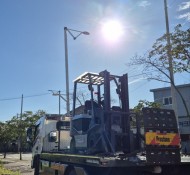 장비운송, 지게차·중장비 안전고정 후 운반